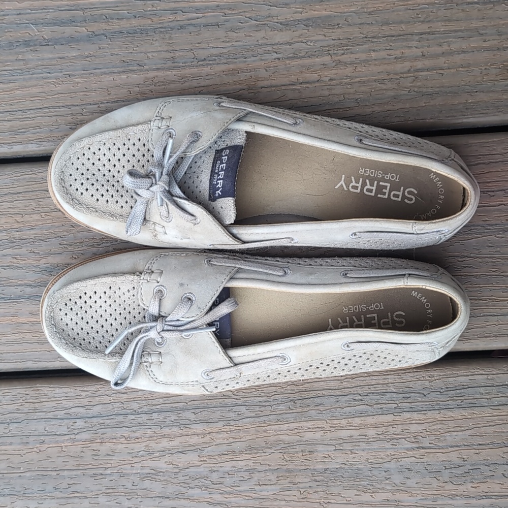 Sperry Women's Gray Perforated Loafers
